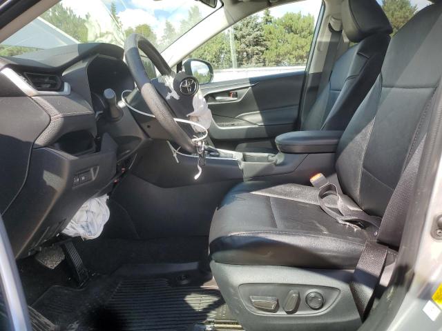 2T3RWRFV7RW240507 - 2024 TOYOTA RAV4 XLE Gümüş foto 7