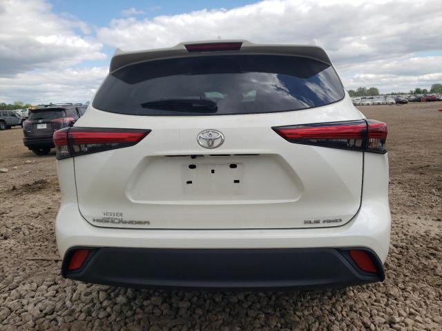 5TDGZRBH8MS060414 - 2021 TOYOTA HIGHLANDER XLE أبيض صورة 6