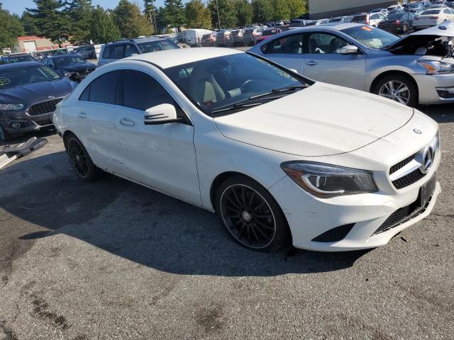 WDDSJ4GBXEN134244 - 2014 MERCEDES-BENZ CLA 250 4MATIC WHITE photo 4