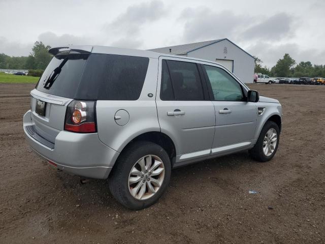 SALFR2BG4DH373905 - 2013 LAND ROVER LR2 HSE SILVER photo 3