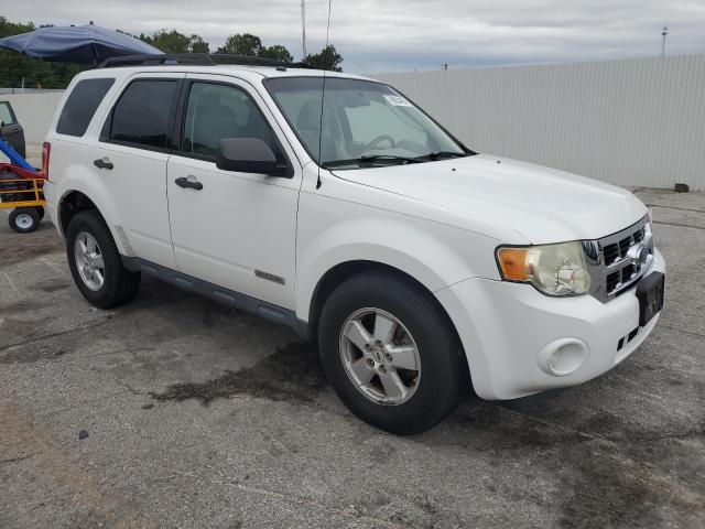 1FMCU03Z28KA77721 - 2008 FORD ESCAPE XLT WHITE photo 4