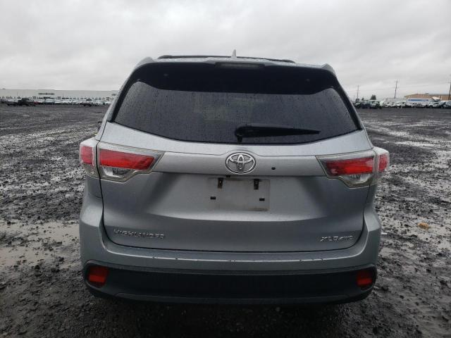 5TDJKRFH6GS272298 - 2016 TOYOTA HIGHLANDER XLE GRAY photo 6