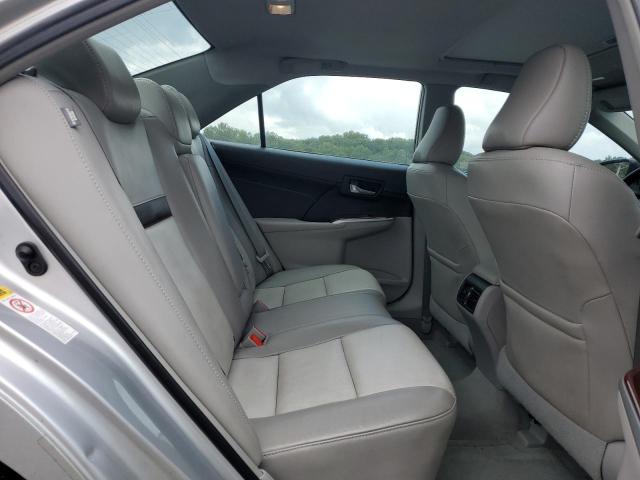 4T1BF1FK3EU342561 - 2014 TOYOTA CAMRY L SILVER photo 10