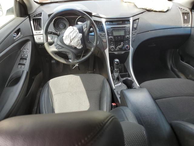 5NPEC4AC6DH616663 - 2013 HYUNDAI SONATA SE WHITE photo 8