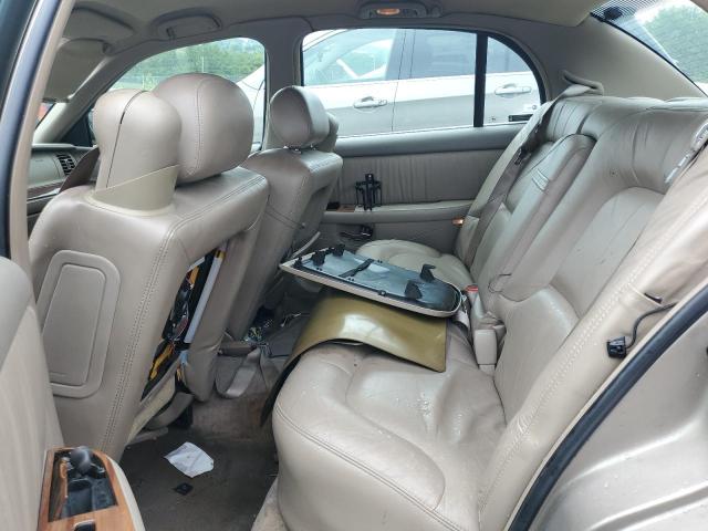 1G4CW54K724107963 - 2002 BUICK PARK AVENU GOLD photo 10