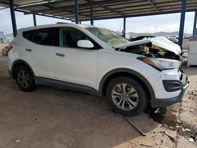 5XYZT3LB7GG360934 - 2016 HYUNDAI SANTA FE S WHITE photo 4