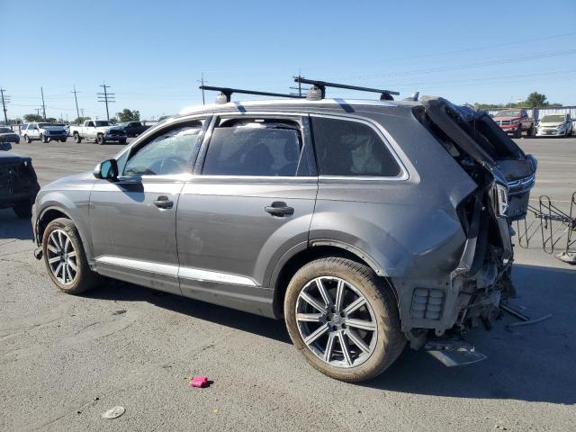 WA1VAAF79JD036156 - 2018 AUDI Q7 PRESTIGE Сірий фото 2