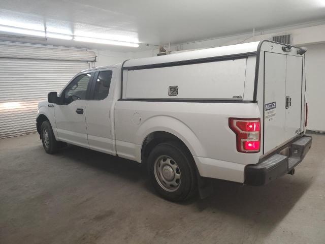 1FTEX1CB8JKF31425 - 2018 FORD F150 SUPER CAB WHITE photo 2