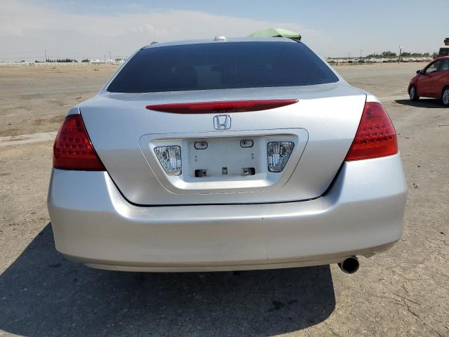 1HGCM568X7A137030 - 2007 HONDA ACCORD EX 银色 照片 6