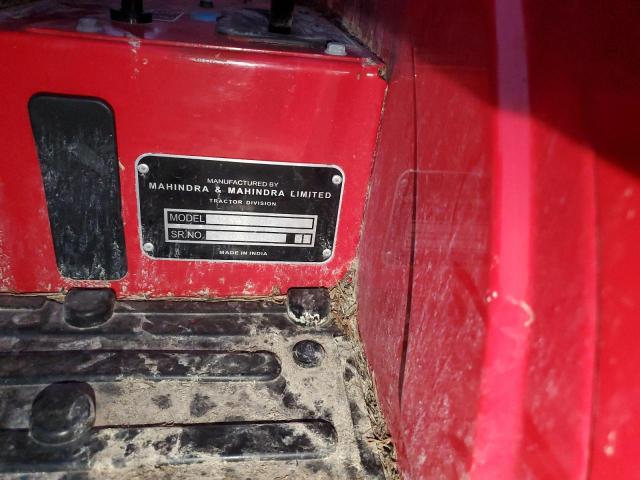 C40G1843 - 2012 MAHINDRA AND MAHINDRA TRACTOR RED photo 10