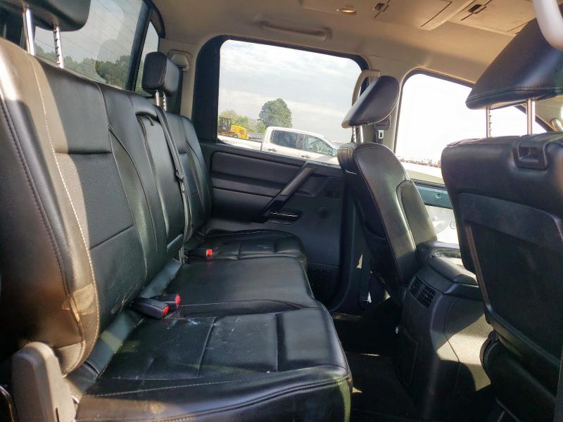 1N6BA0ED6BN318385 - 2011 NISSAN TITAN S BLUE photo 10