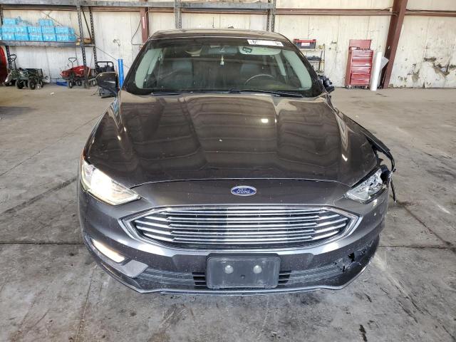 3FA6P0H77JR114267 - 2018 FORD FUSION SE 灰色 照片 5