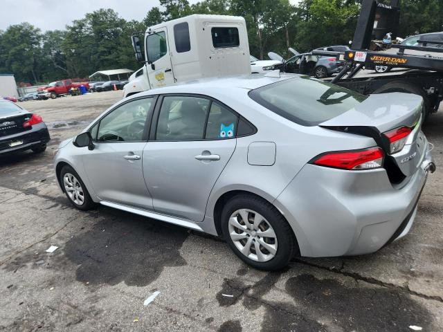 JTDEPRAEXLJ034641 - 2020 TOYOTA COROLLA LE SILVER photo 2