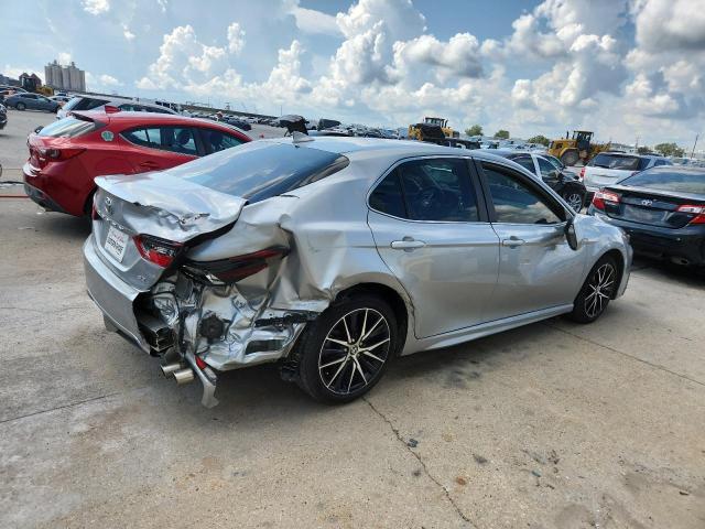 4T1S11AK9PU182890 - 2023 TOYOTA CAMRY SE NIGHT SHADE SILVER photo 3