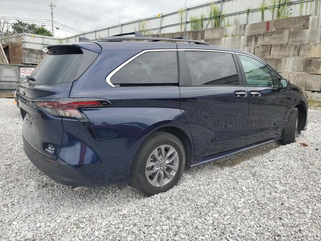 5TDJRKEC4RS189030 - 2024 TOYOTA SIENNA XLE 蓝色 照片 3