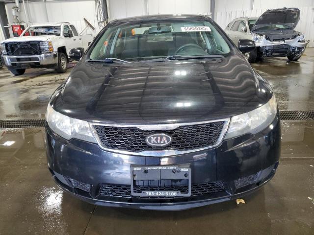 KNAFU4A26D5734217 - 2013 KIA FORTE EX BLACK photo 5