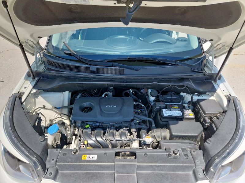 KNDJN2A23K7645138 - 2019 KIA SOUL 白色 照片 12