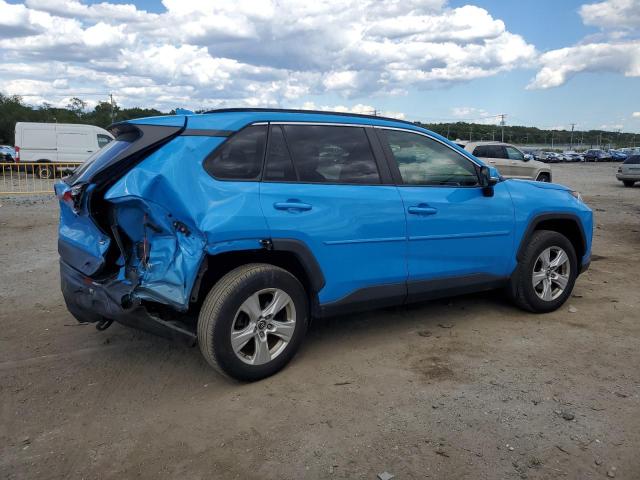 JTMP1RFV0KD004502 - 2019 TOYOTA RAV4 XLE Niebieski zdjęcie 3