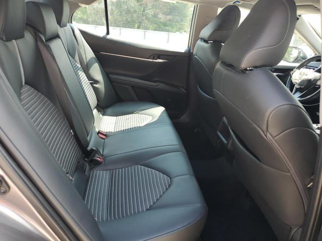 4T1B11HK9KU735665 - 2019 TOYOTA CAMRY L ნაცრისფერი ფოტო 10