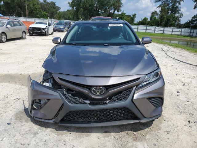 4T1B11HK9KU735665 - 2019 TOYOTA CAMRY L ნაცრისფერი ფოტო 5