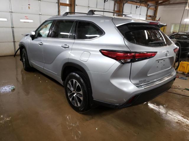 5TDGZRBH5LS516013 - 2020 TOYOTA HIGHLANDER XLE SILVER photo 2