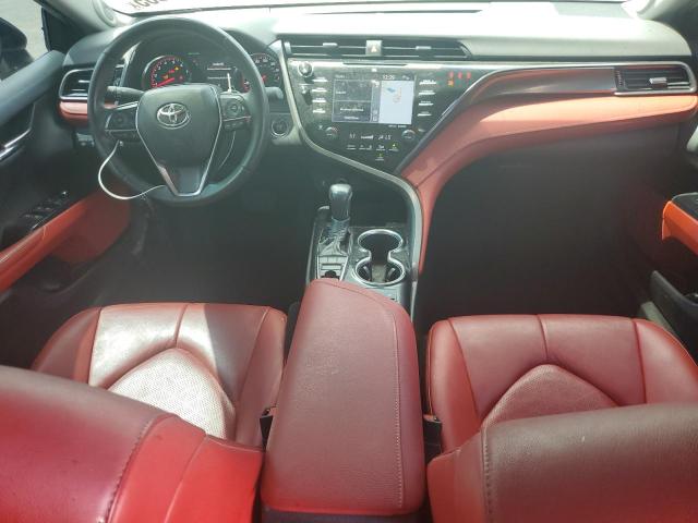 4T1BZ1HK5KU031942 - 2019 TOYOTA CAMRY XSE WHITE photo 8