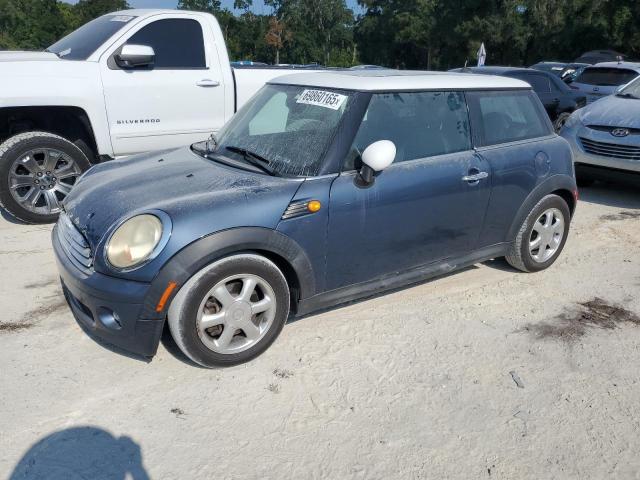 2010 MINI COOPER, 