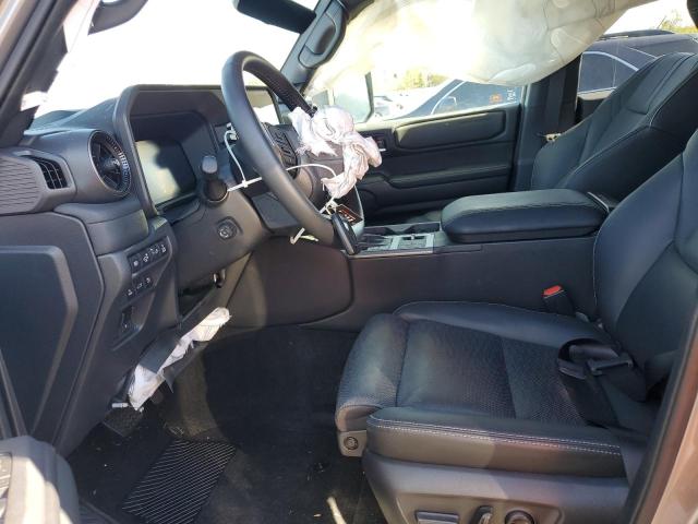 JTEABFAJ2R5001316 - 2024 TOYOTA LAND CRUISER BASE 银色 照片 7