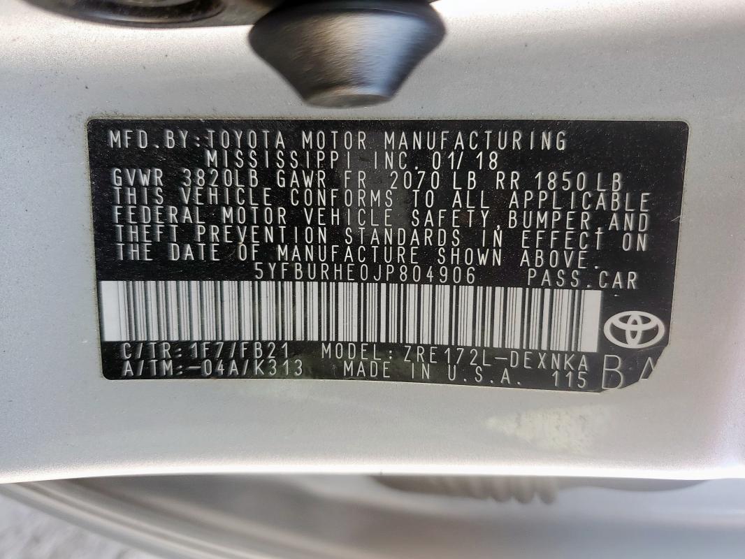 5YFBURHE0JP804906 - 2018 TOYOTA COROLLA L Gümüş fotoğraf 12