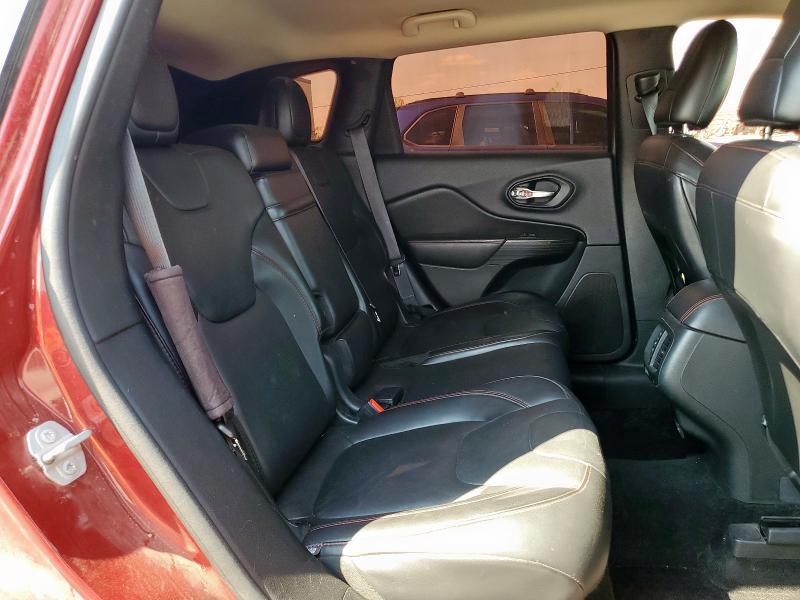 1C4PJMBSXGW153011 - 2016 JEEP CHEROKEE TRAILHAWK BURGUNDY photo 11