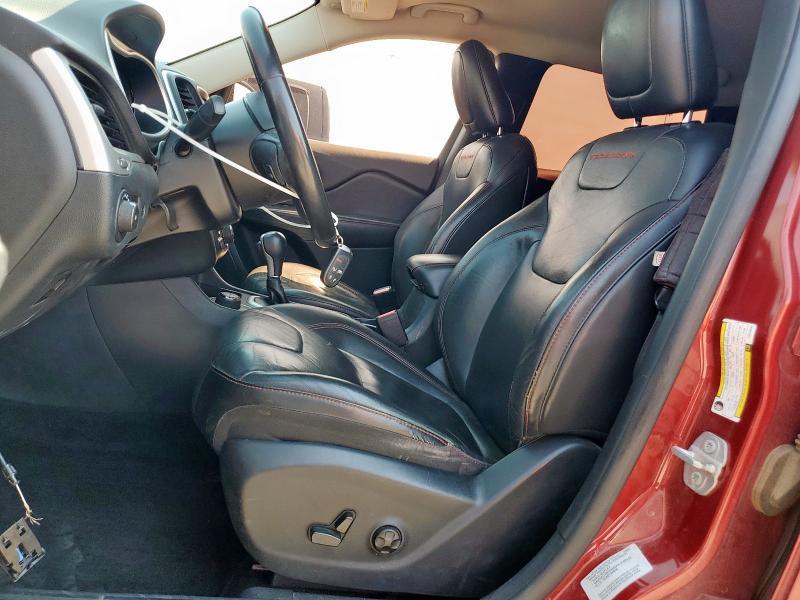 1C4PJMBSXGW153011 - 2016 JEEP CHEROKEE TRAILHAWK BURGUNDY photo 7