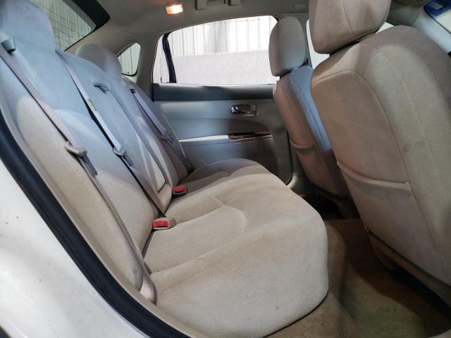 2G4WC582661221650 - 2006 BUICK LACROSSE CX Weiß Foto 10