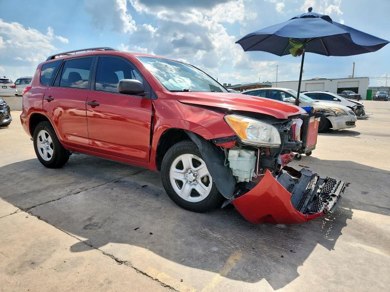 2T3ZF4DV6CW143943 - 2012 TOYOTA RAV4 RED photo 4