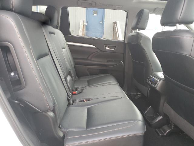 5TDJZRFH4KS713995 - 2019 TOYOTA HIGHLANDER SE 白色 照片 11