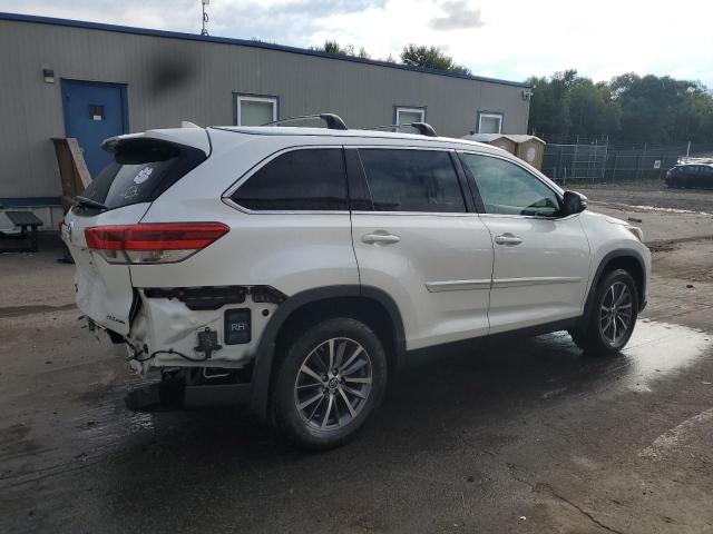 5TDJZRFH4KS713995 - 2019 TOYOTA HIGHLANDER SE 白色 照片 3