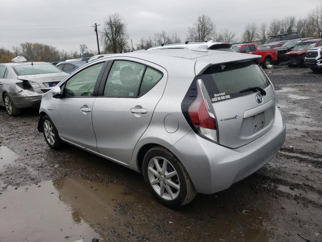 JTDKDTB39F1094579 - 2015 TOYOTA PRIUS C SILVER photo 2