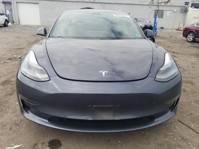 5YJ3E1EA7MF989069 - 2021 TESLA MODEL 3 Grafit foto 5
