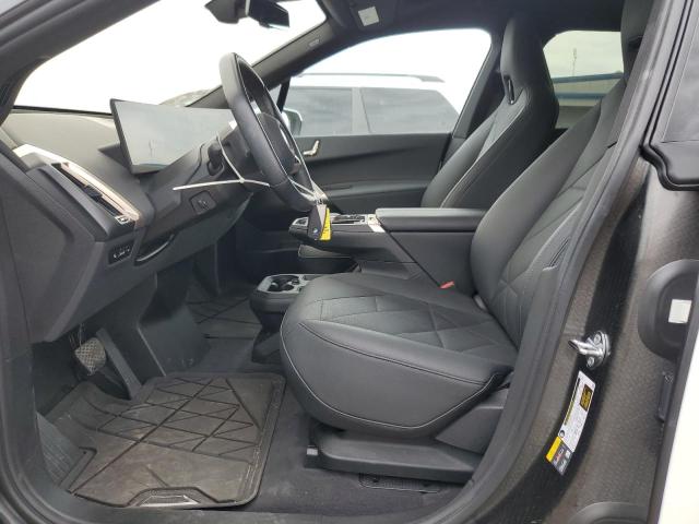 WB523CF09RCR57579 - 2024 BMW IX XDRIVE50 WHITE photo 7