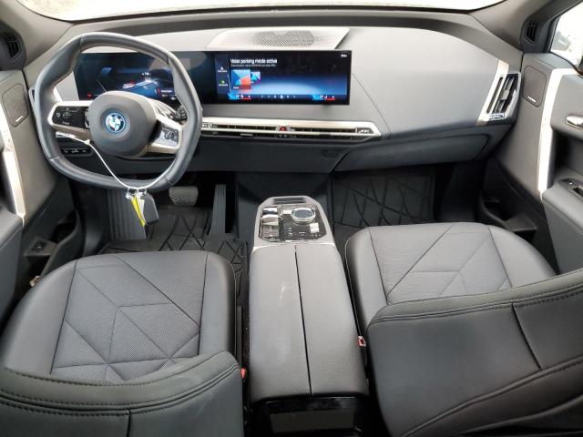 WB523CF09RCR57579 - 2024 BMW IX XDRIVE50 WHITE photo 8