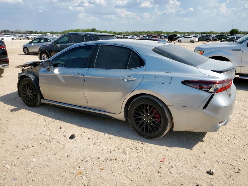 4T1G11AK7NU678757 - 2022 TOYOTA CAMRY SE 银色 照片 2