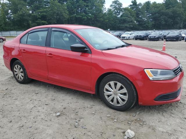 3VW2K7AJ7DM354228 - 2013 VOLKSWAGEN JETTA BASE أحمر صورة 4
