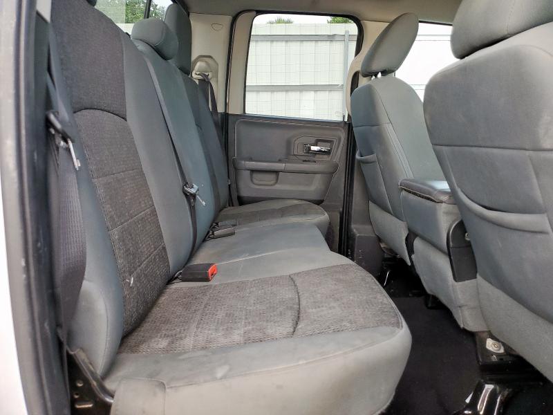 1C6RR6GT7FS692018 - 2015 RAM 1500 SLT SILVER photo 10