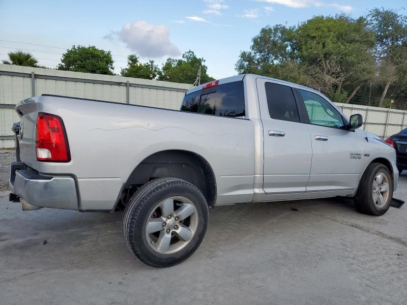 1C6RR6GT7FS692018 - 2015 RAM 1500 SLT SILVER photo 3
