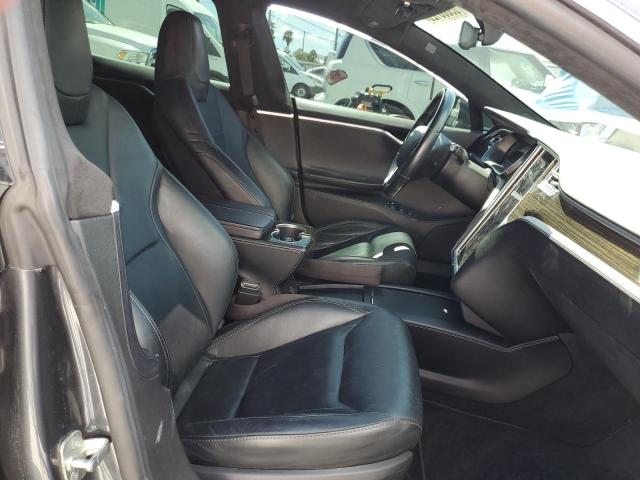 5YJSA1E1XGF166986 - 2016 TESLA MODEL S 灰色 照片 11