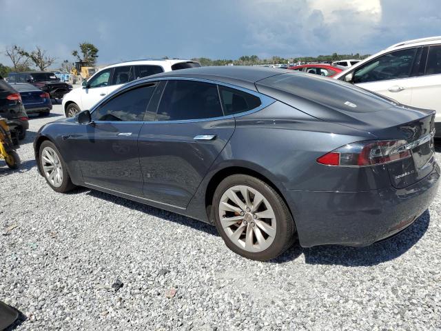 5YJSA1E1XGF166986 - 2016 TESLA MODEL S 灰色 照片 2