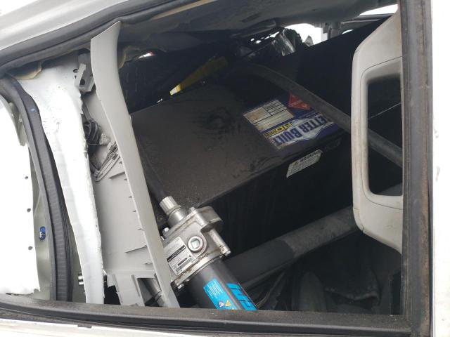 1GC4KYCY7HF151521 - 2017 CHEVROLET SILVERADO K3500 WHITE photo 10