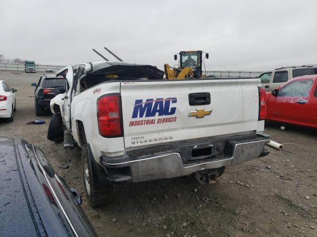 1GC4KYCY7HF151521 - 2017 CHEVROLET SILVERADO K3500 WHITE photo 2