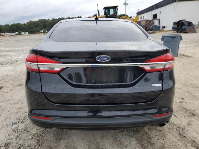 3FA6P0HD3HR366212 - 2017 FORD FUSION SE BLACK photo 6