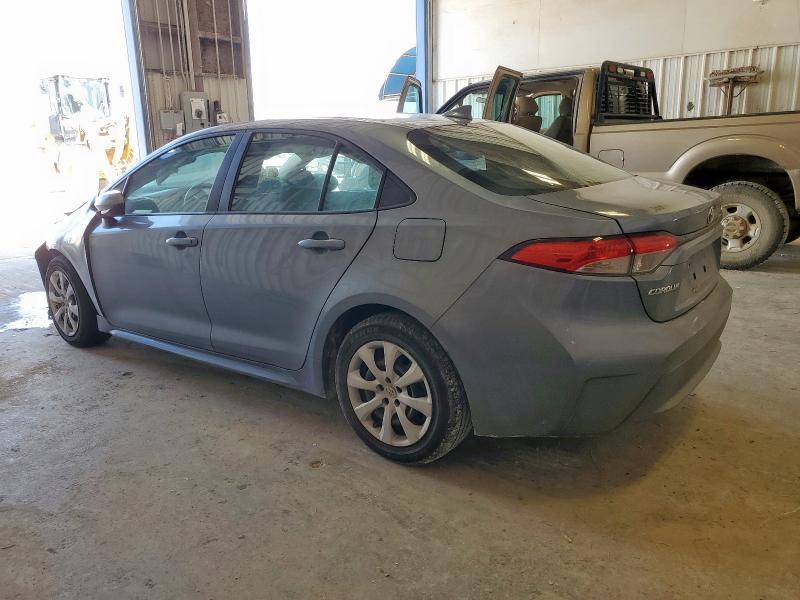 5YFEPMAEXNP275245 - 2022 TOYOTA COROLLA LE GRAY photo 2