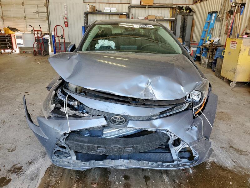 5YFEPMAEXNP275245 - 2022 TOYOTA COROLLA LE GRAY photo 5